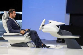 Kỳ lạ mẫu xe concept chỉ thấy vô lăng ghế ngồi, không động cơ