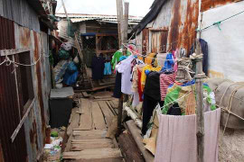 Có một khu nghèo 'nổi' giữa phố biển Nha Trang