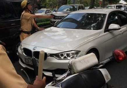 Video: Nổ súng khống chế tài xế xe điên tông CSGT ở Sài Gòn