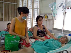 Diễn viên Nguyễn Hoàng hồi tỉnh sau 17 ngày hôn mê