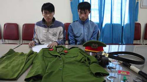 Mạo danh cảnh sát hình sự dọa bắt để chiếm đoạt tiền