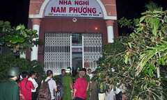 Chủ hụi biệt tăm, hàng chục con hụi bao vây đòi tiền