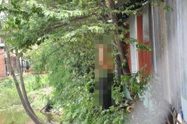 Phó chủ tịch HĐND xã chết trong tư thế treo cổ