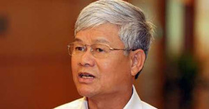 Cô giáo chê Chủ tịch tỉnh trên facebook: 'Nếu là lãnh đạo tôi sẽ bình luận lại'