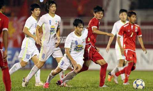 Công Phượng lập siêu phẩm, U21 HAGL thắng trận nghẹt thở