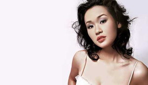 Hoa hậu Hong Kong lên tiếng về tin đồn bị cưỡng bức