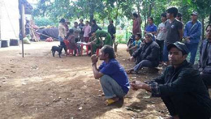 Cãi nhau với vợ, chồng treo cổ tự tử