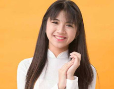 Hot girl tài sắc sinh ra từ ống nghiệm chơi được 8 nhạc cụ