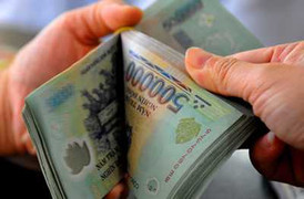 Thứ trưởng Bộ LĐ-TB&XH: 'Thưởng Tết 2016 có thể cao hơn'