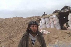 Video: Chiến binh IS bị nổ tan xác khi đang quay video tuyên truyền