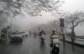 Hà Nội mưa rét, nhiệt độ giảm mạnh
