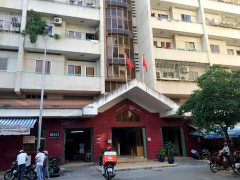 Phát hiện thi thể người đàn ông bốc mùi trong chung cư