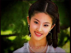 Sự thật tin đồn phá thai ở tuổi 15 của Lưu Diệc Phi