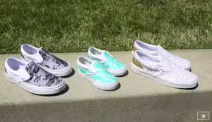 Cách 'hô biến' giày sneaker 'bắt mắt' theo phong cách riêng của bạn