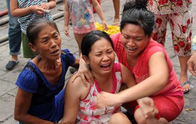 Cháy lớn giữa Sài Gòn: Dân uất ức vì bị 'hôi của' trắng trợn