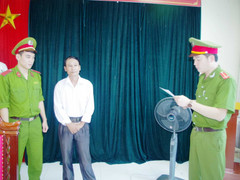 Khởi tố cán bộ làm thất thoát hơn 14 tỷ đồng