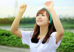 Hot girl xinh đẹp tinh nghịch trong bộ ảnh kỷ yếu