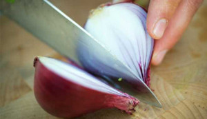 Đặt lát hành lên cổ, bạn sẽ chữa được căn bệnh phổ biến nhất hiện nay