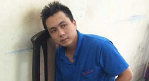 Nổ súng liên tiếp bắt tài xế xe khách đâm công an