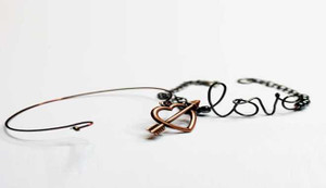 Hướng dẫn cách làm vòng tay xinh xắn tặng người thương