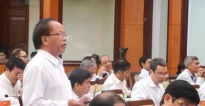 Cử tri TP.HCM: 'Tham nhũng đang trốn ở đâu mà không thấy?'