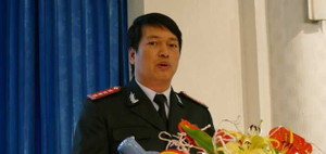 Quan chức khai không có gì, người thân vẫn sở hữu nhiều biệt thự, xe sang