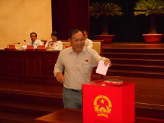 TP.HCM bỏ phiếu bầu chức danh Chủ tịch và Phó Chủ tịch UBND