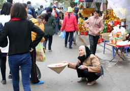 Nạn ăn xin tái diễn tại Đà Nẵng