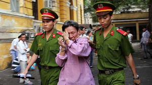 Trốn nã rồi bị bắt khi lên tivi: Đi tù sau 20 năm phạm tội