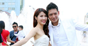 Diễm My 9X diện đầm hai dây sexy, cùng Bình Minh 'đại náo' phố đi bộ