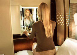 Từng ngóc ngách trong 'căn hộ' hạng nhất trên máy bay