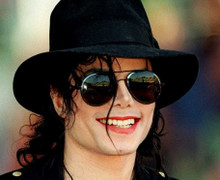 Di vật được rao bán tiền tỷ của Lý Tiểu Long, Michael Jackson