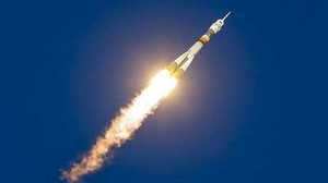 Video: Tên lửa Soyuz rời bệ phóng đáp thẳng lên trạm ISS