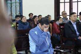 Nước mắt rơi tại phiên toàn xử vụ sập giàn giáo