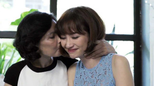 Trúc Diễm viết thư tay cảm động tặng mẹ dịp Giáng Sinh