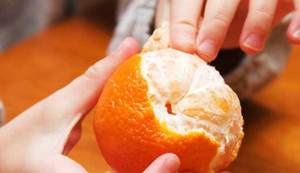 Ăn quýt đừng bỏ vỏ, để dùng trị bệnh lặt vặt