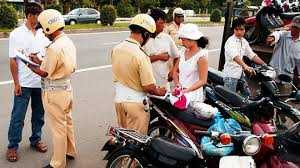 CSGT mở đợt cao điểm xử phạt không đội mũ bảo hiểm