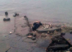 Nam thanh niên nhảy cầu Bãi Cháy tự tử trong trời mưa rét