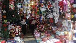 Phố Hàng Mã rực rỡ dịp Giáng sinh