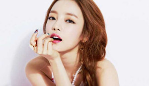 Tử vi 24/12: Bảo Bình nên chủ động và độc lập trong công việc