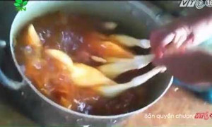 Video: Kinh hãi hành trình đến những 'mâm cơm bẩn' của người Việt