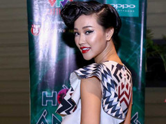 Maya tái xuất với The Remix 2016