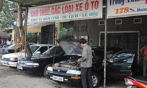 Giá thuê ô tô đang 'nhấp nhổm' tăng