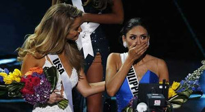 Hoa hậu Mỹ bị đe dọa vì ủng hộ tân Hoa hậu hoàn vũ 2015