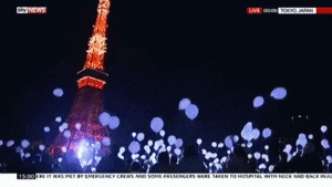 Video: Nhật Bản thả bóng bay rợp trời đón năm mới