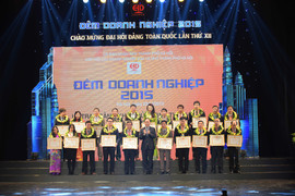 Thành phố Hà Nội ghi nhận những đóng góp của Tân Á Đại Thành