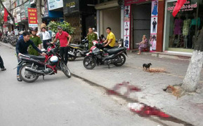 Mâu thuẫn bên mâm cỗ tất niên, cầm đục đâm bạn nhậu chết thảm