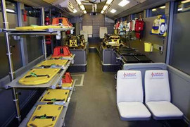 Dubai gây choáng khi vung tiền đặt mua 3 xe cứu thương lớn nhất thế giới