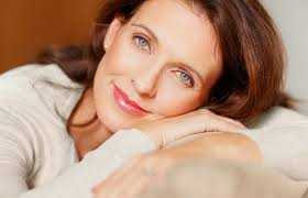 Chăm sóc sức khỏe phụ nữ tiền mãn kinh