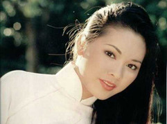 Ca sĩ hải ngoại Như Quỳnh từng suýt bị mẹ cho uống thuốc chuột